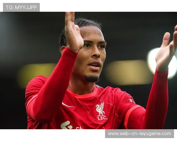 利物浦角球后点抢点制胜，范戴克高高跃起顶入